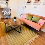 R3 Newly Renovated Luxury Studio In Harborne Lane By Queen Elizabeth Hospital